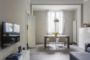 Città Studi Bright and Stylish Flat with Balcony